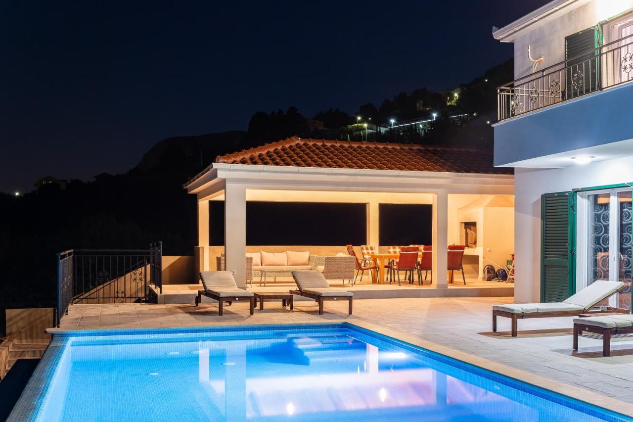克利斯Secluded House - Guaranteed Privacy - Heated Pool别墅 外观 照片