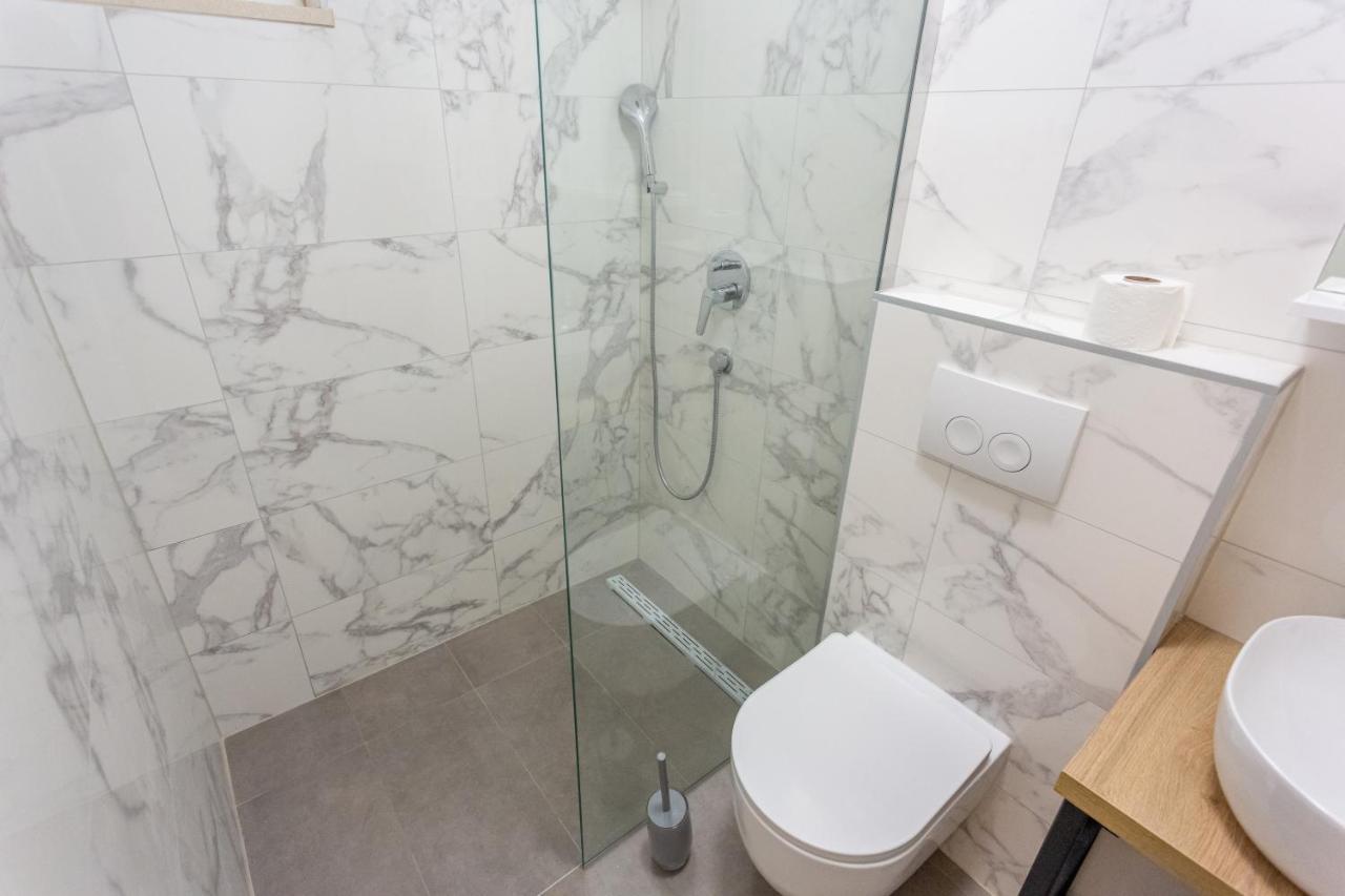 克利斯Secluded House - Guaranteed Privacy - Heated Pool别墅 外观 照片